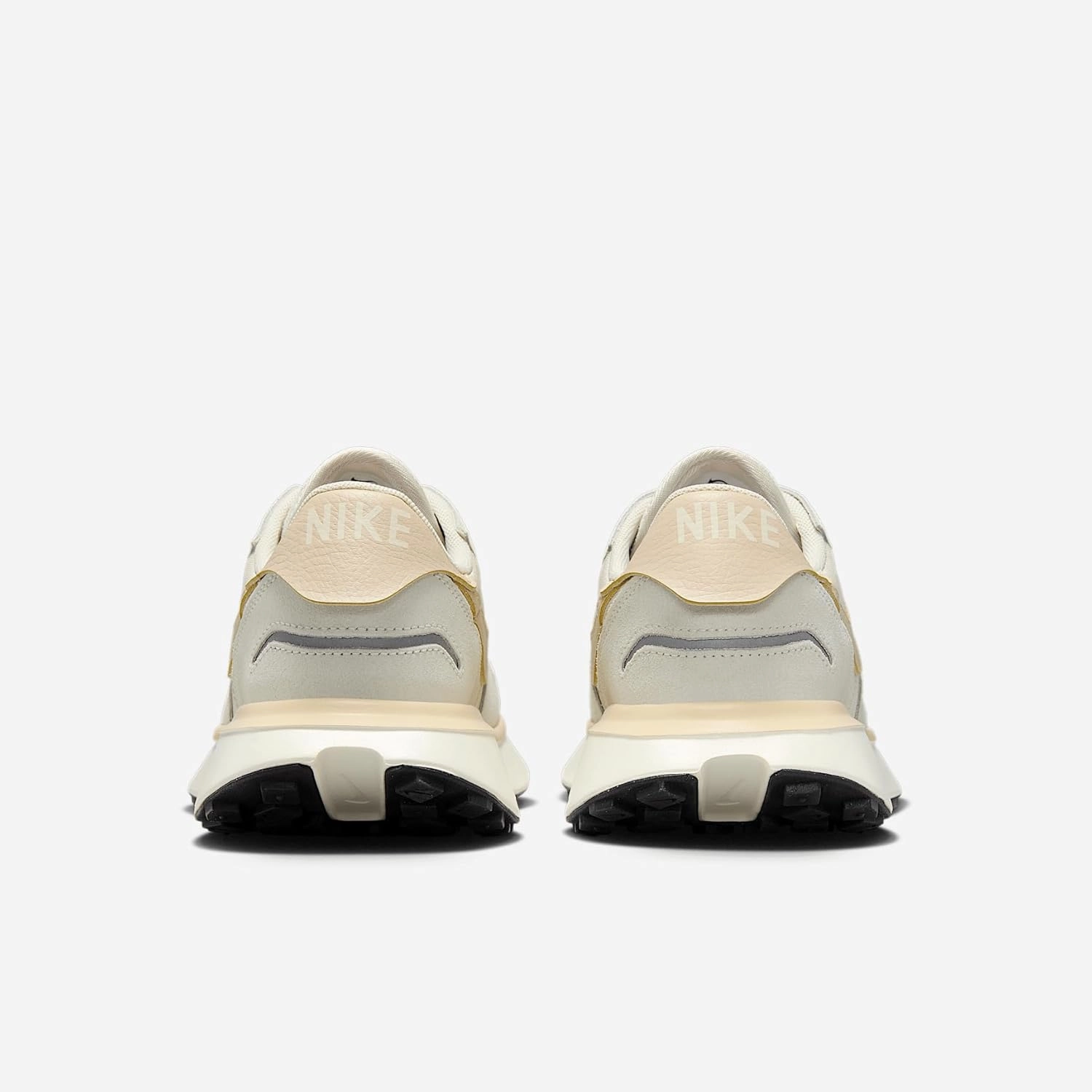 Nike Women's Sneaker