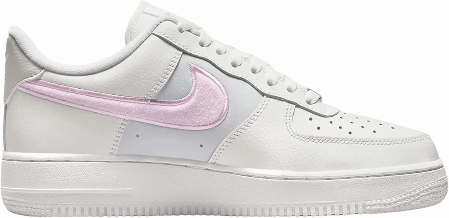 Nike Women's Sneaker