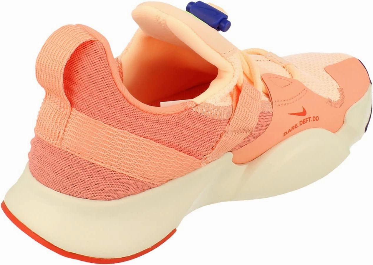 Nike Women's Sports Coach