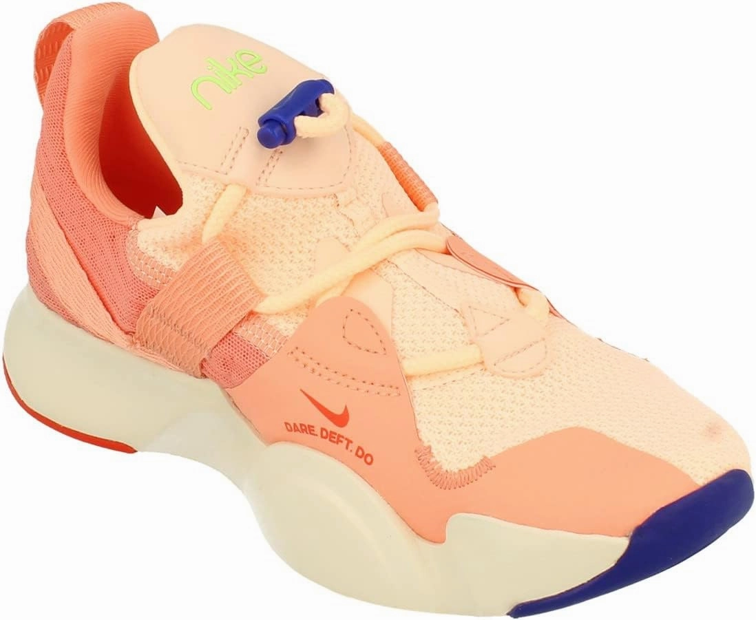 Nike Women's Sports Coach