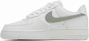 Nike Women's Sporty