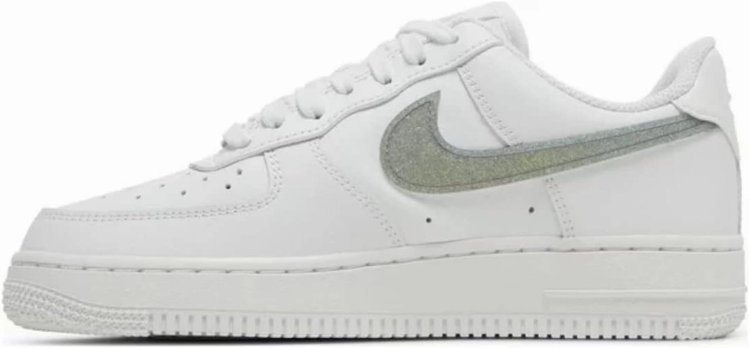 Nike Women's Sporty