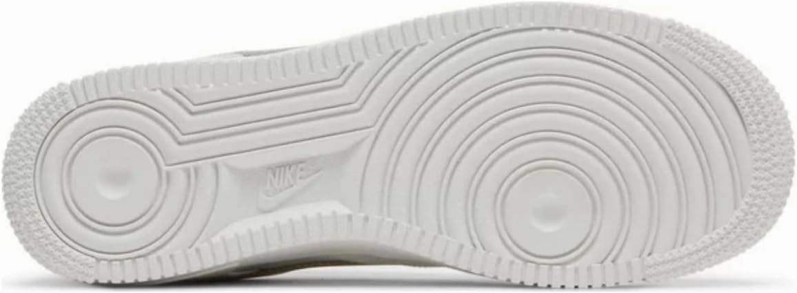 Nike Women's Sporty