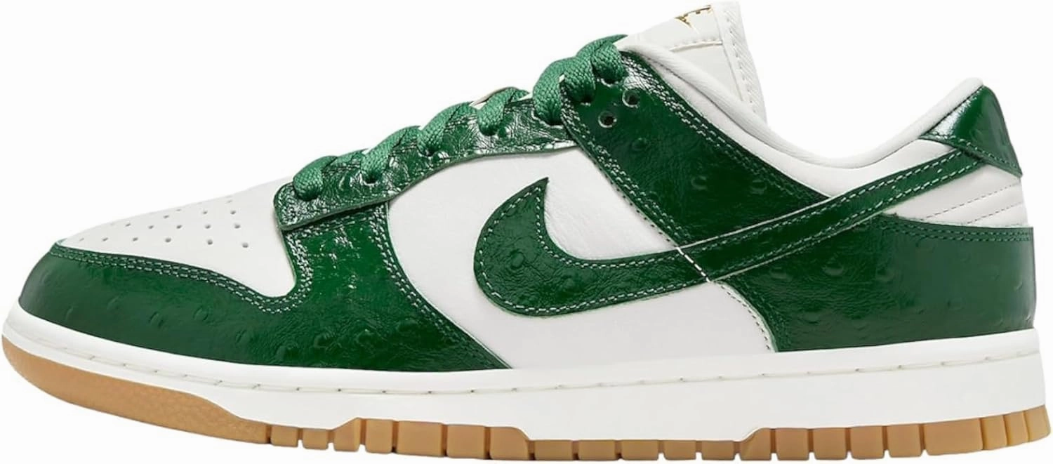 Nike Women's W Dunk Low Lx Sneaker