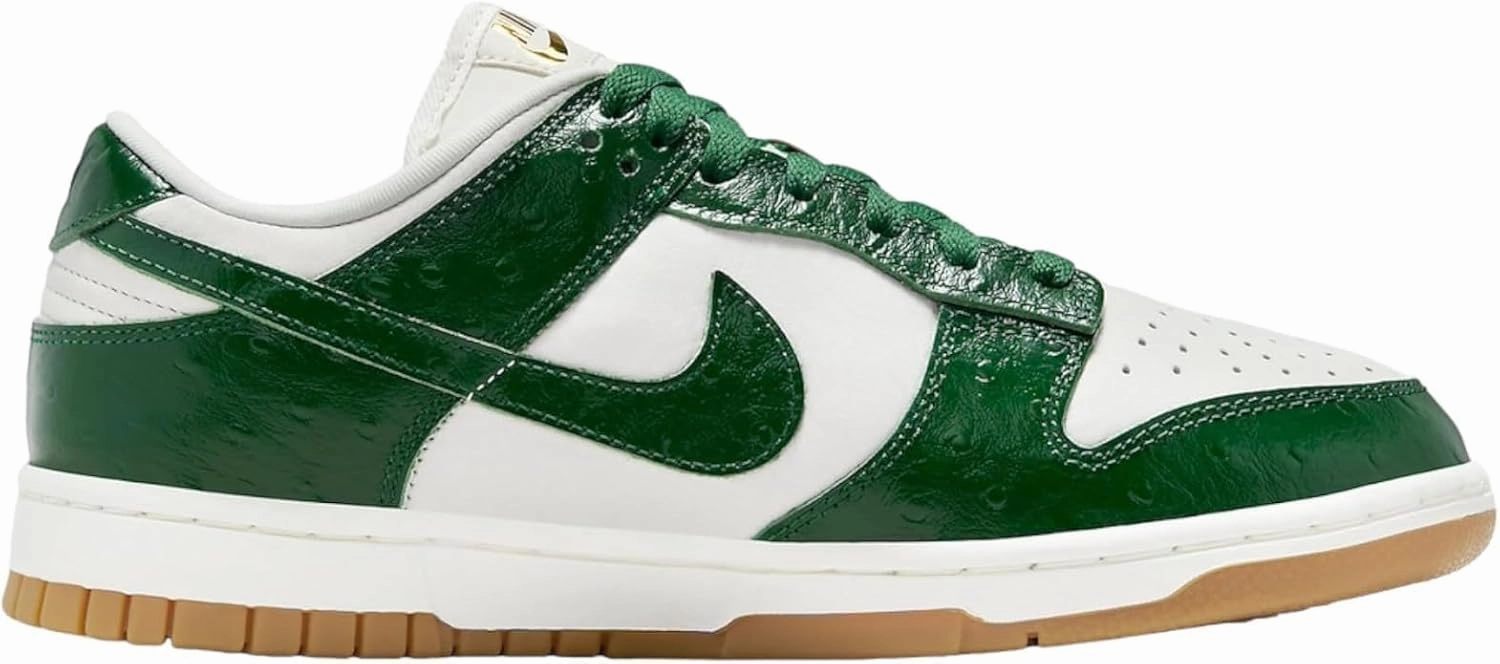 Nike Women's W Dunk Low Lx Sneaker