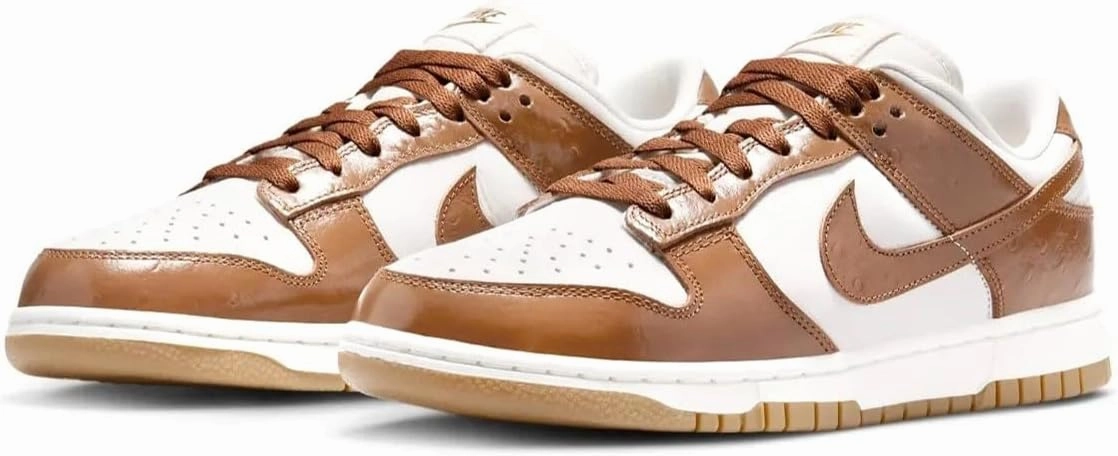 Nike Women's W Dunk Low Lx Sneaker