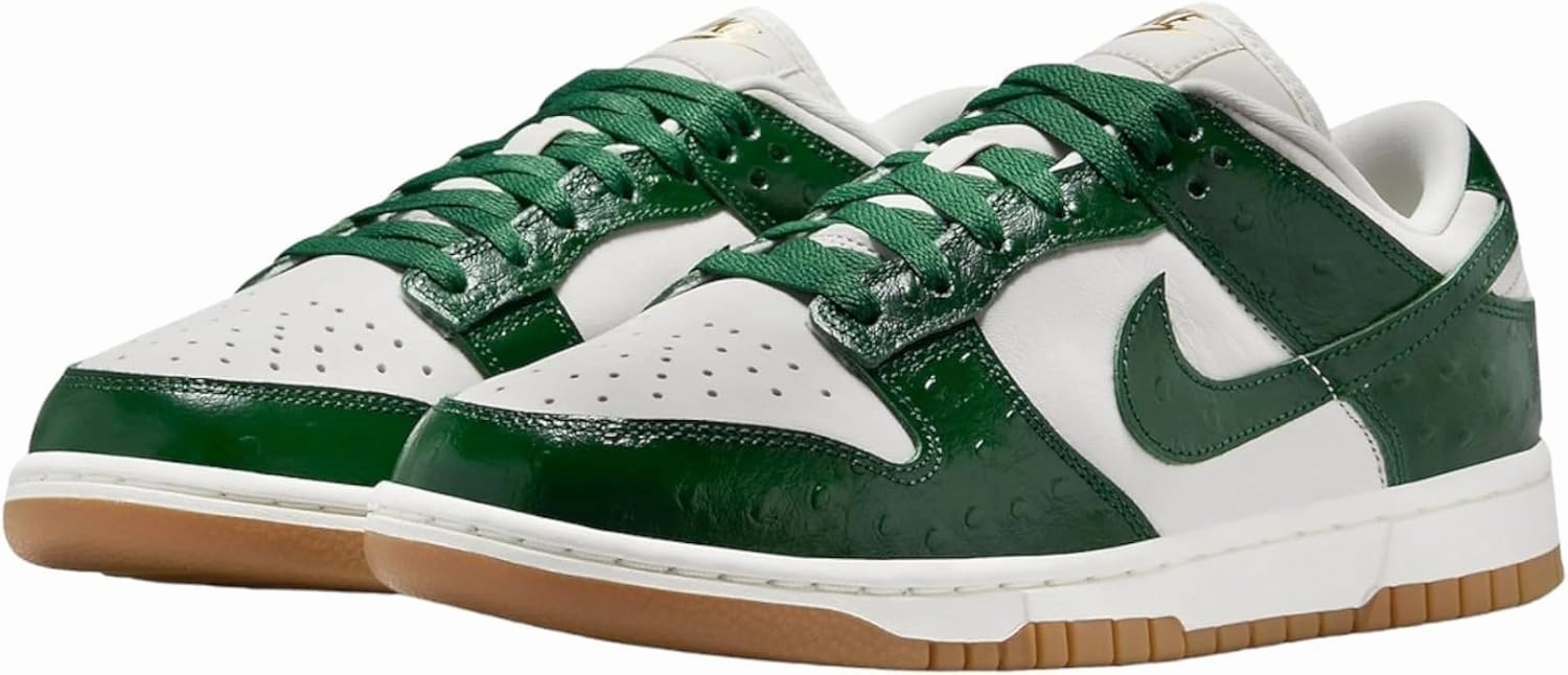 Nike Women's W Dunk Low Lx Sneaker