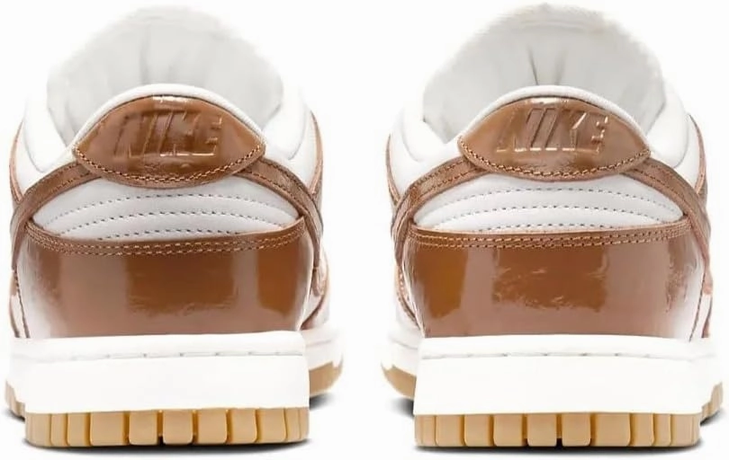 Nike Women's W Dunk Low Lx Sneaker