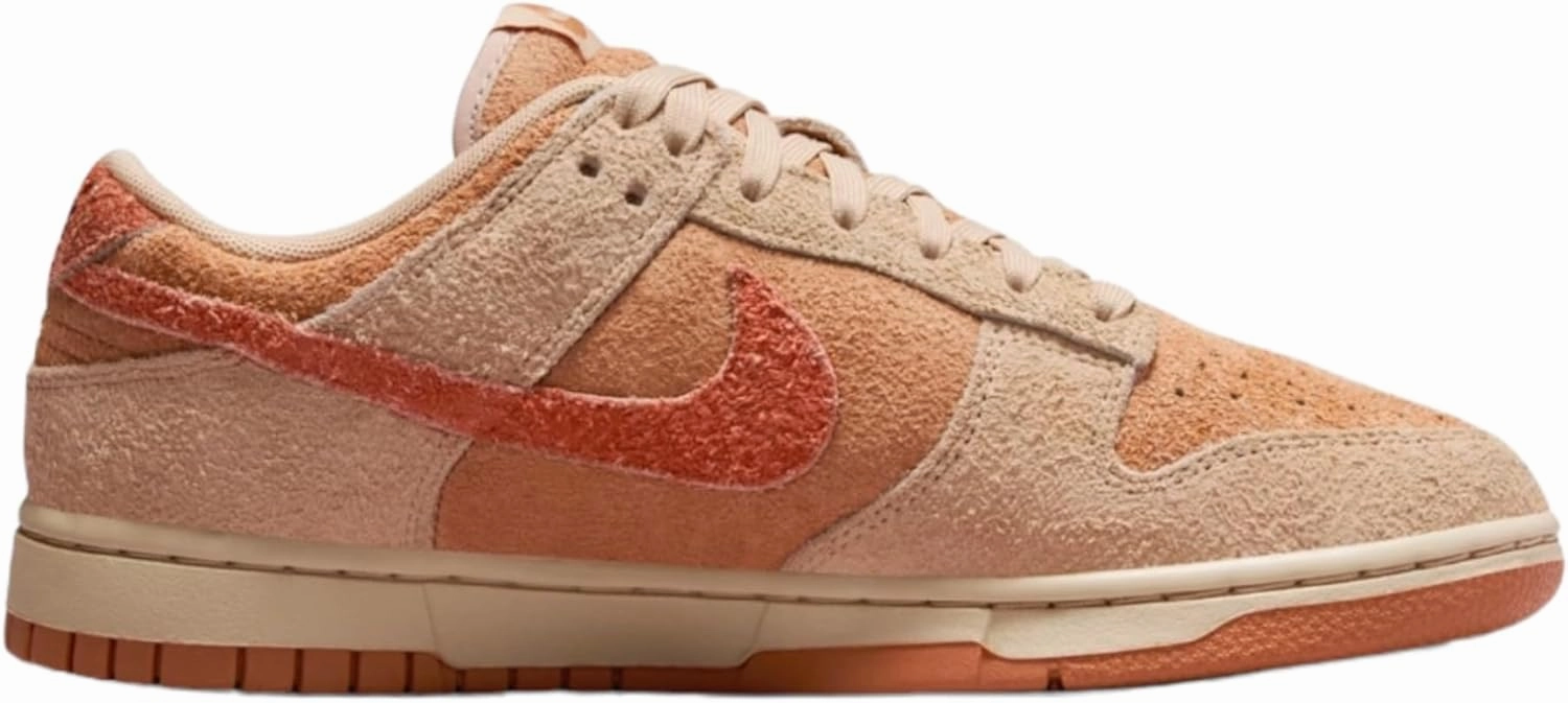 Nike Women's W Dunk Low Sneaker