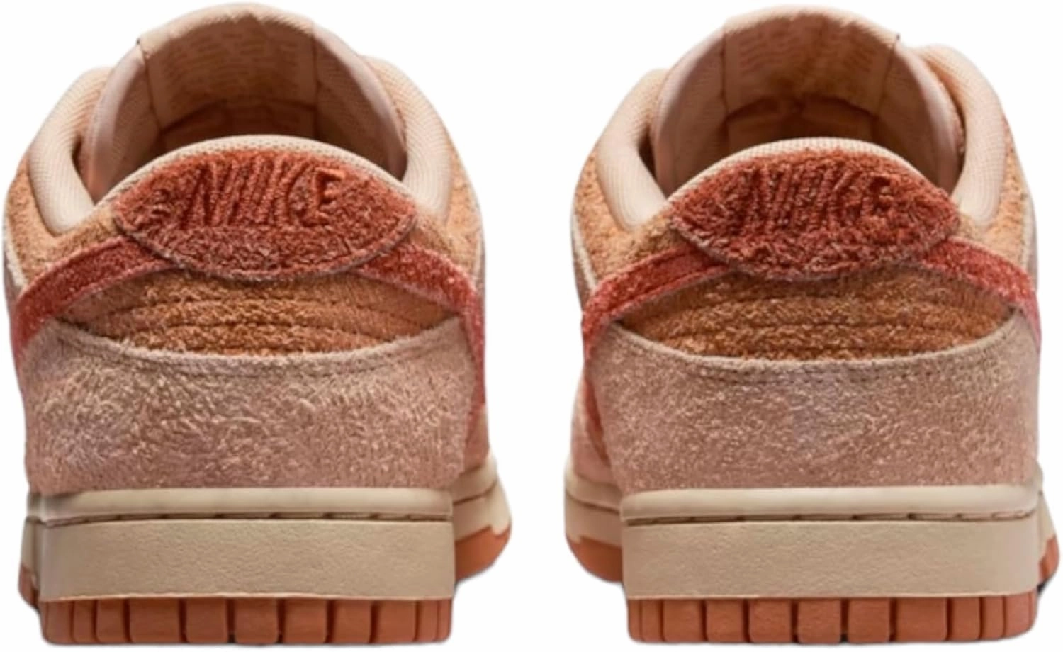 Nike Women's W Dunk Low Sneaker