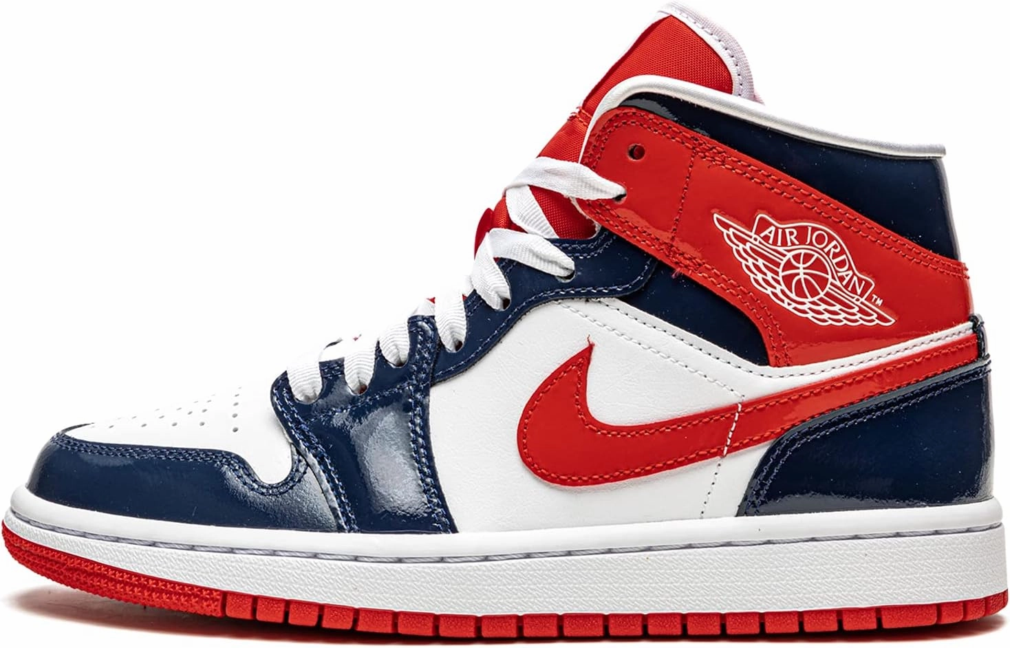 Nike womens Air Jordan 1 Mid Shoes