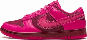 Nike Womens Dunk Low WMNS DQ9324 600 Valentines Day - Size 6W