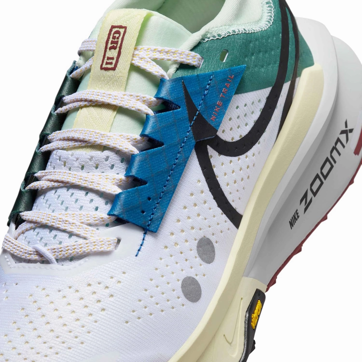 Nike Zegama 2 Women's Trail Running Shoes (FD5191-006, Pure Platinum/Football Grey/Pink Foam/White)