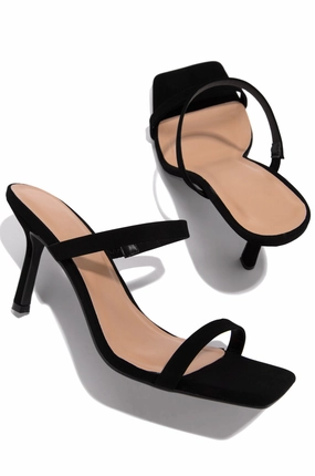Nina Heels- Black