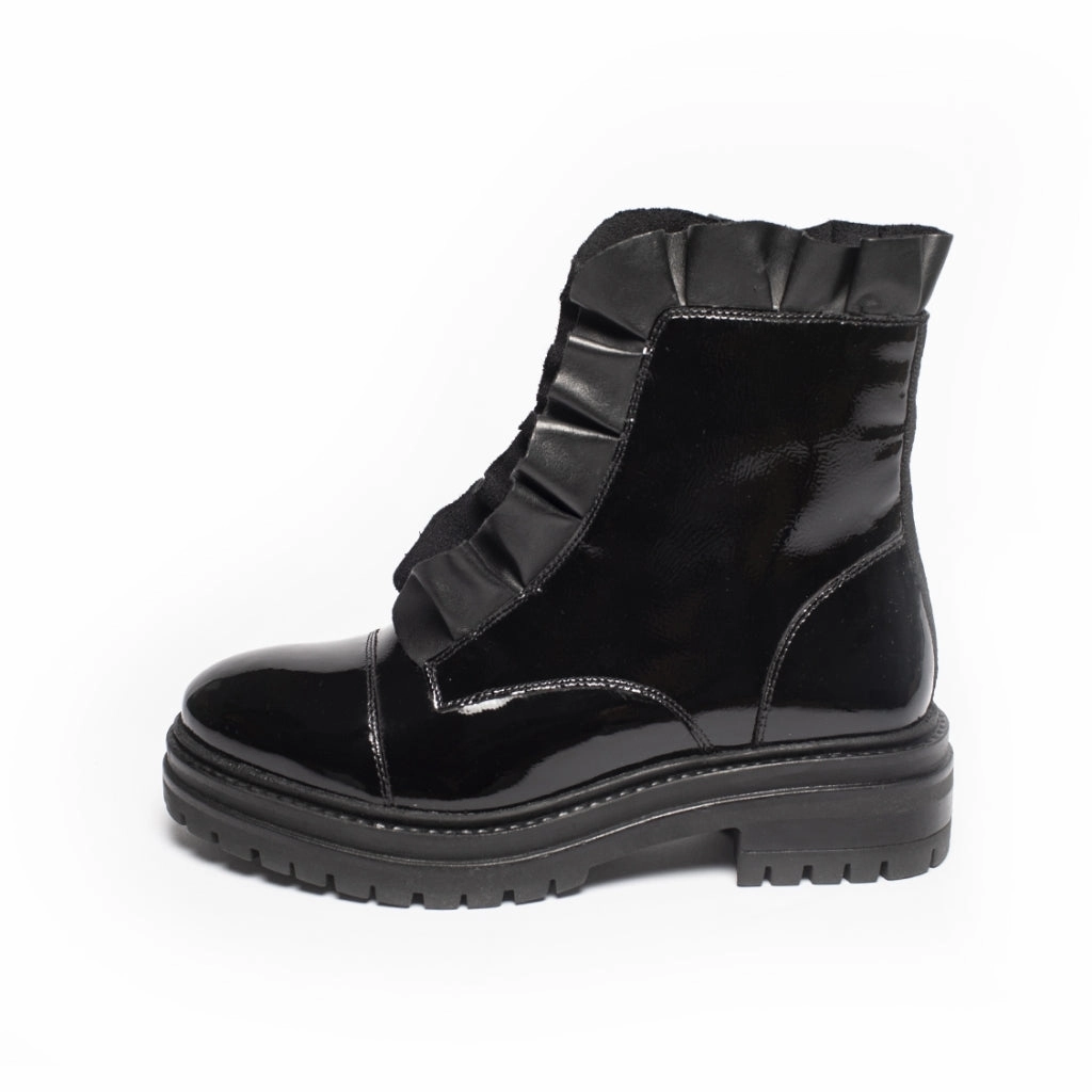PRETTY ALL PATENT Copenhagenshoes by Josefine Valentin - Black patent