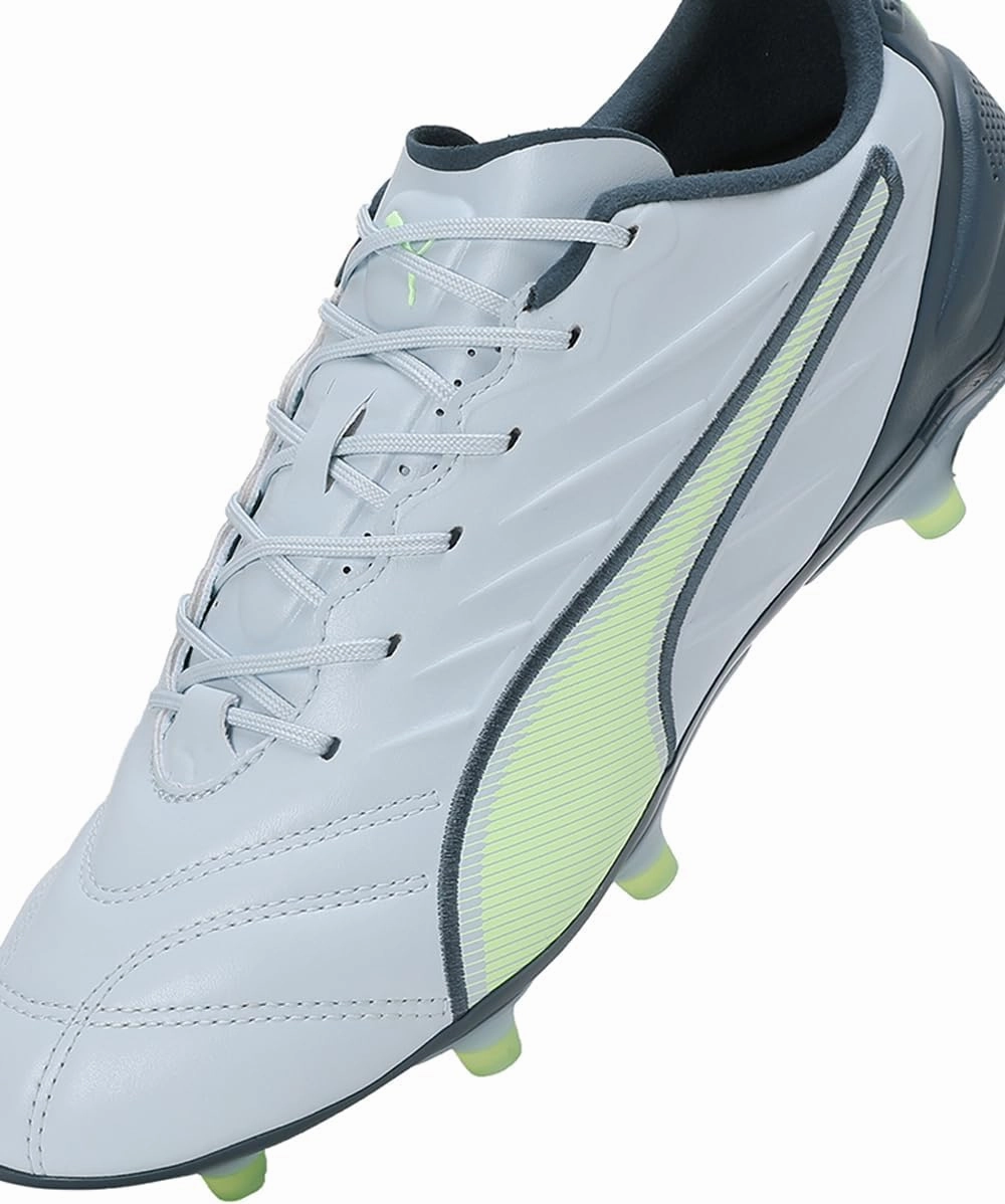 PUMA Men's Football Soccer Shoe