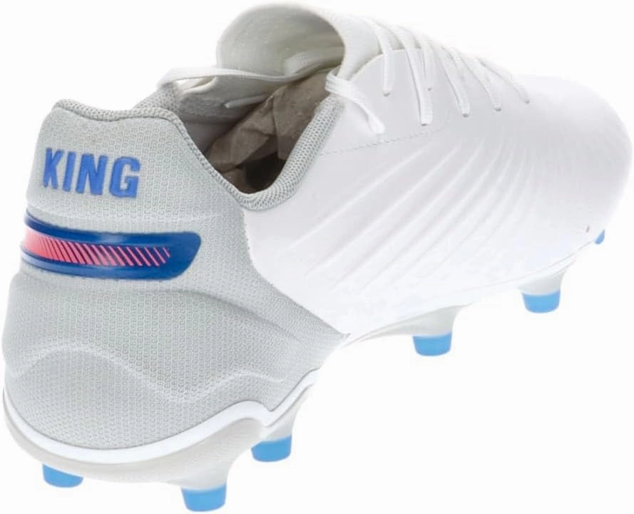 PUMA Men's Football Soccer Shoe