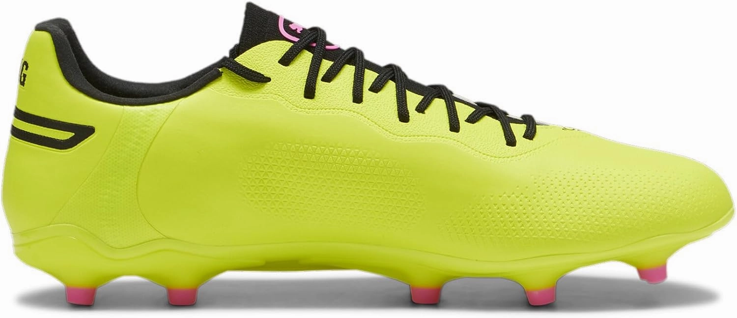 PUMA Men's Football Soccer Shoe