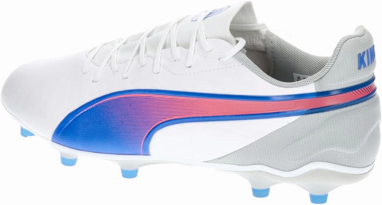 PUMA Men's Football Soccer Shoe