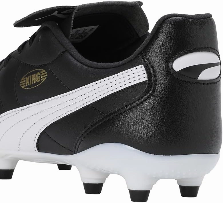 PUMA Men's Football Soccer Shoe