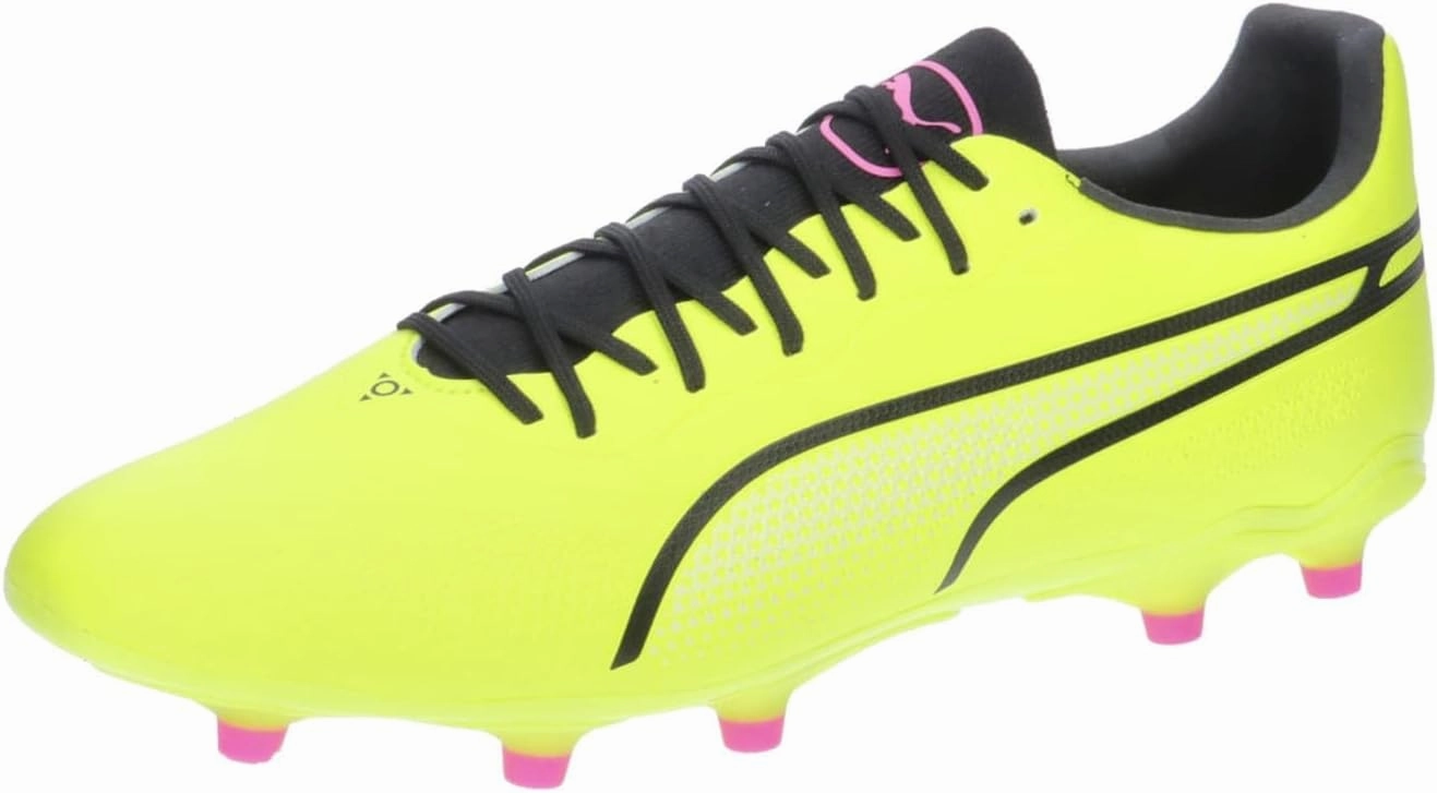 PUMA Men's Football Soccer Shoe