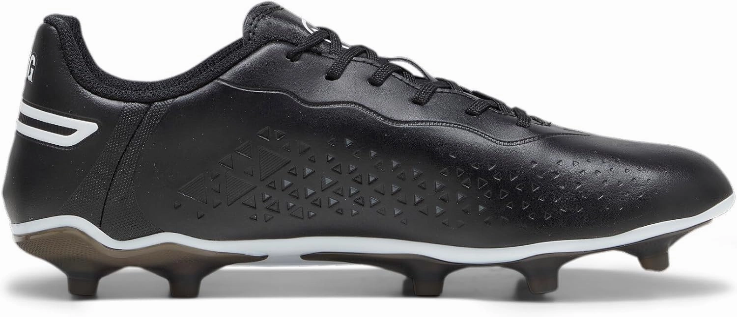 PUMA Men's Football Soccer Shoe