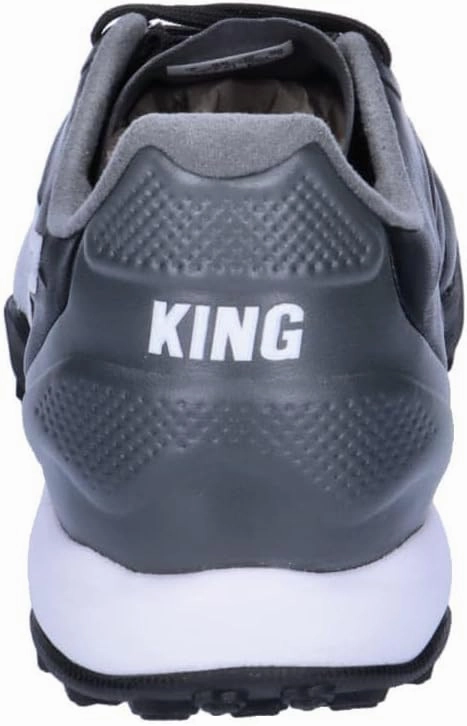 PUMA Men's King Pro Turf Training Sneaker, Medium