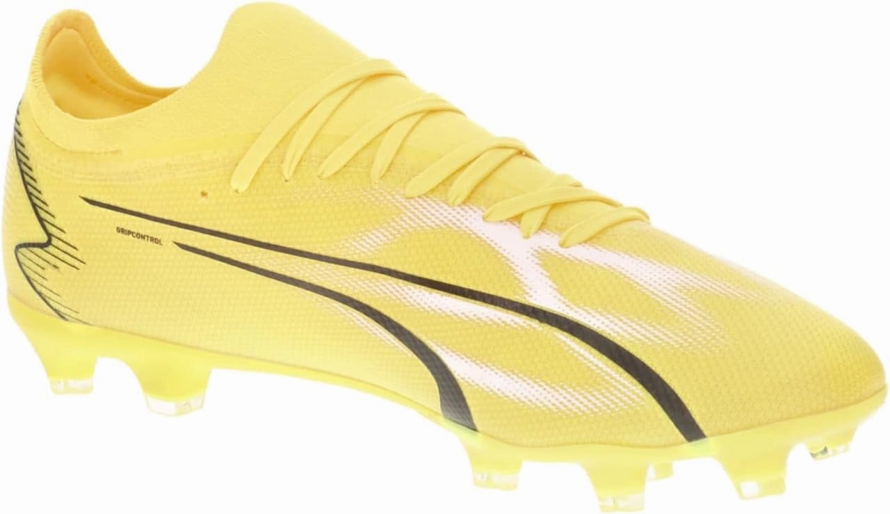 PUMA Men's Soccer Shoe