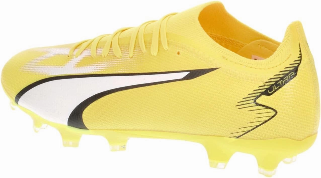 PUMA Men's Soccer Shoe