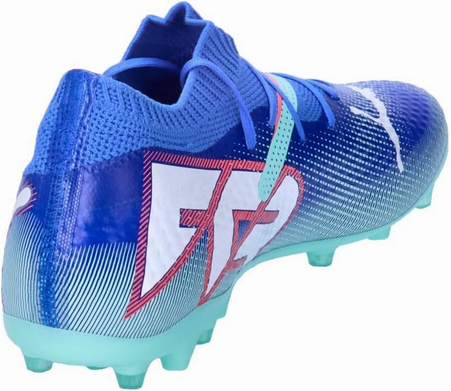 PUMA Unisex-Adult Football Soccer Shoe