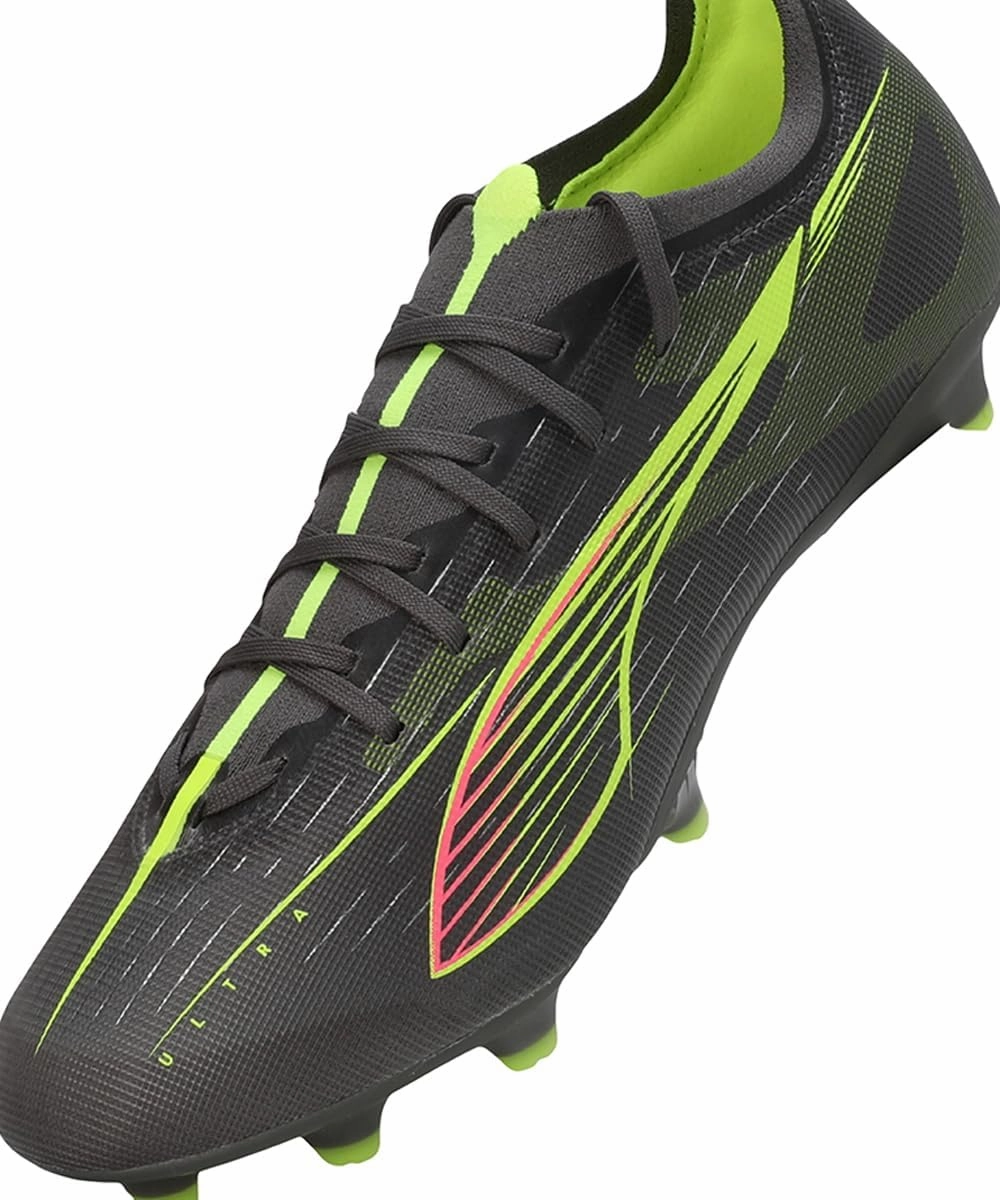 PUMA Unisex-Adult Football Soccer Shoe