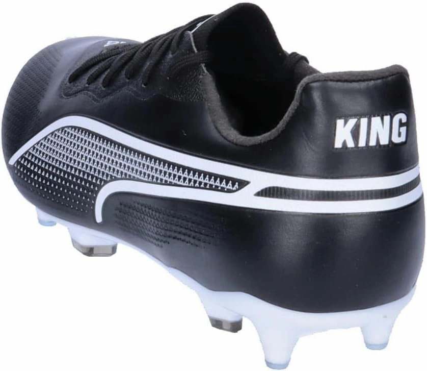 PUMA Unisex-Adult Football Soccer Shoe