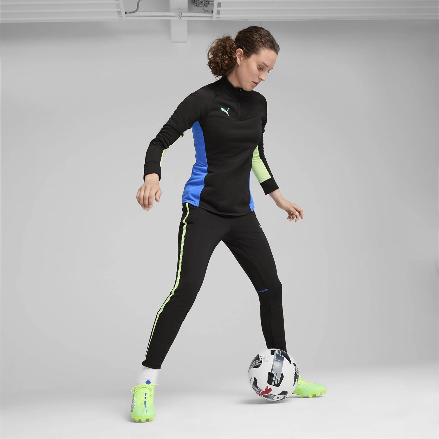 PUMA Unisex-Adult Football Soccer Shoe