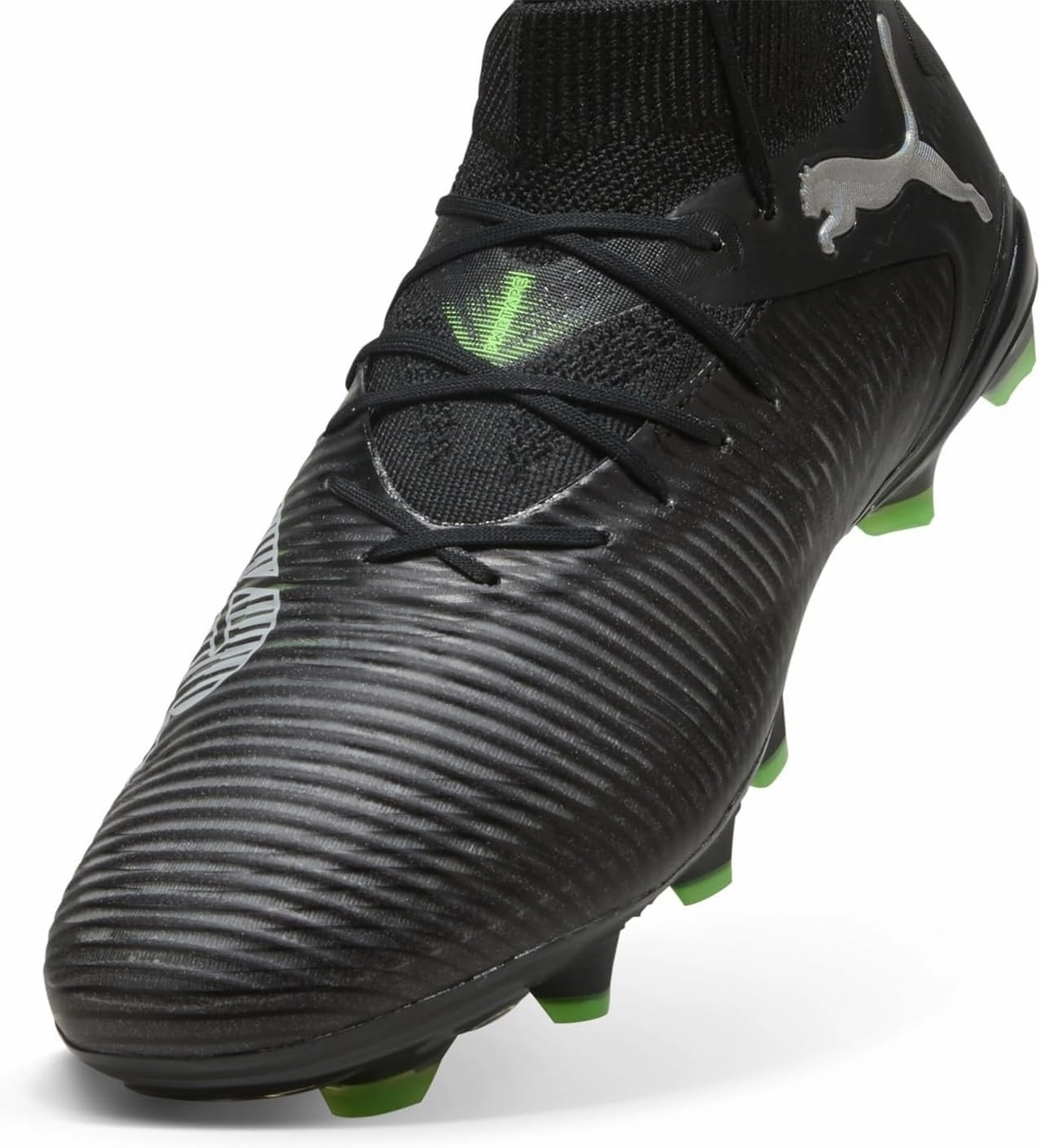 PUMA Unisex-Adult Football Soccer Shoe