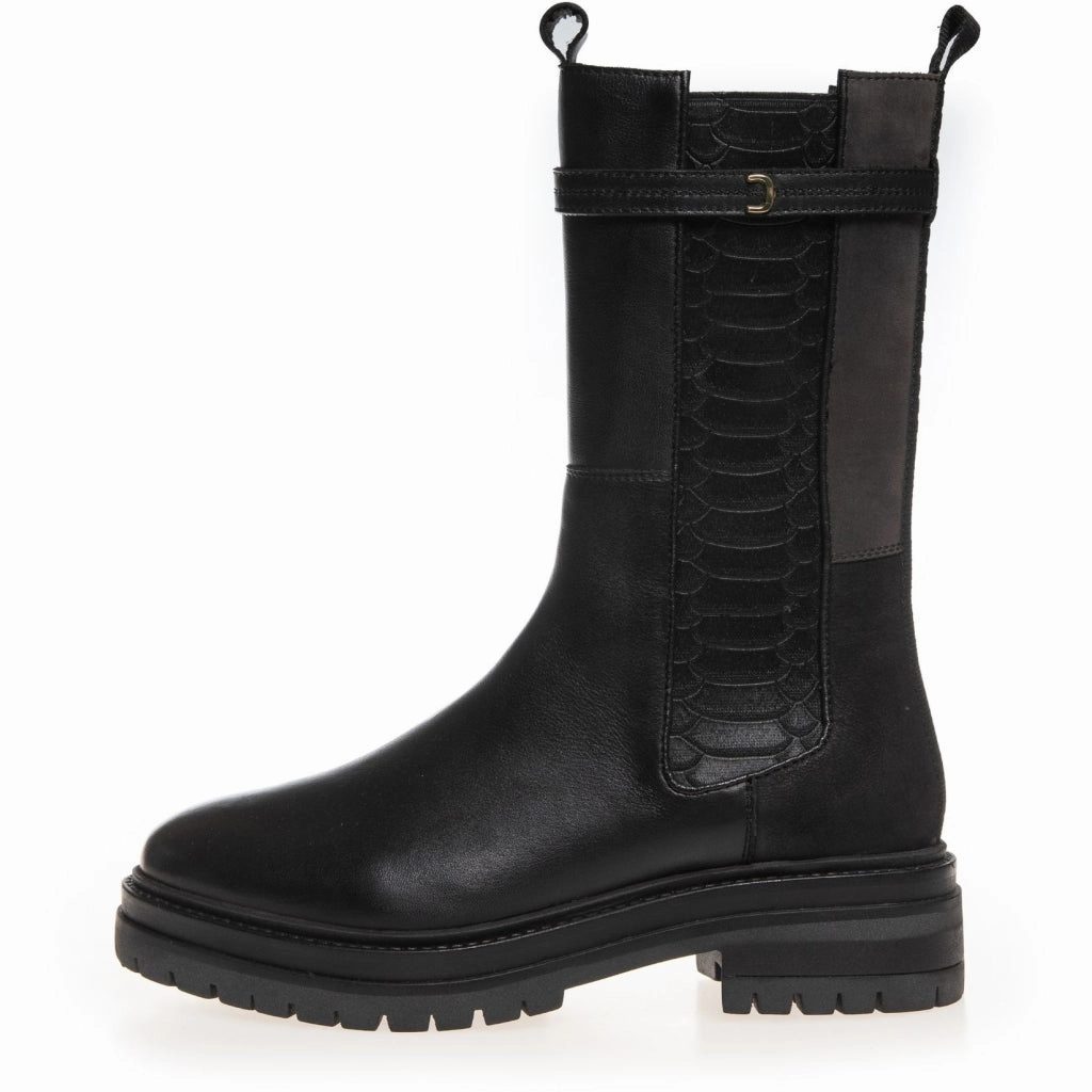 READY TO WALK - BLACK