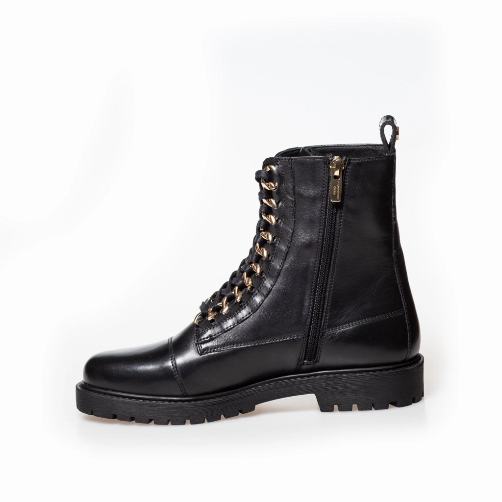 ROCK 22 - Black Gold
