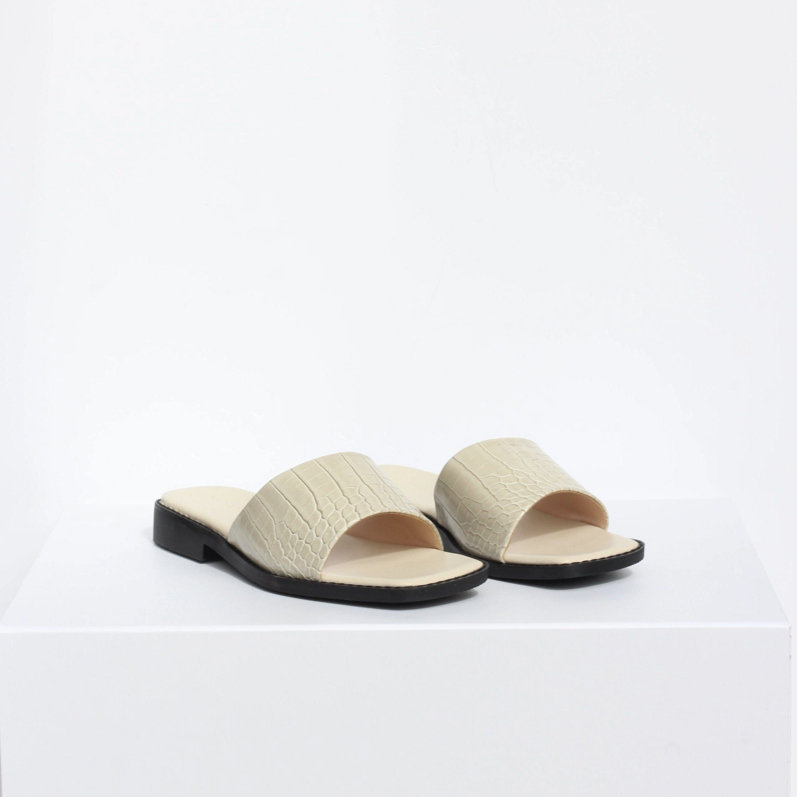 Romi Up-Cycled Vegan Leather Sandals | Cream