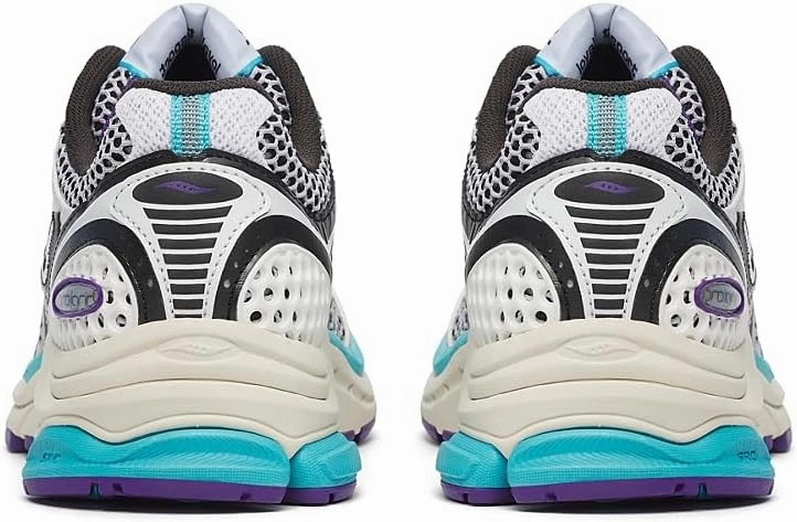 Saucony ProGrid Triumph 4 Shoes - White/Blue