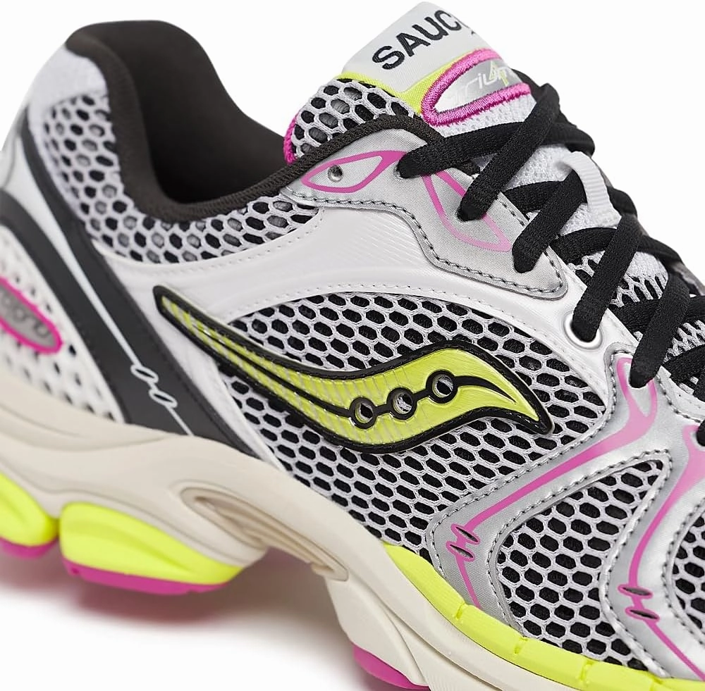 Saucony ProGrid Triumph 4 Shoes - White/Fluo