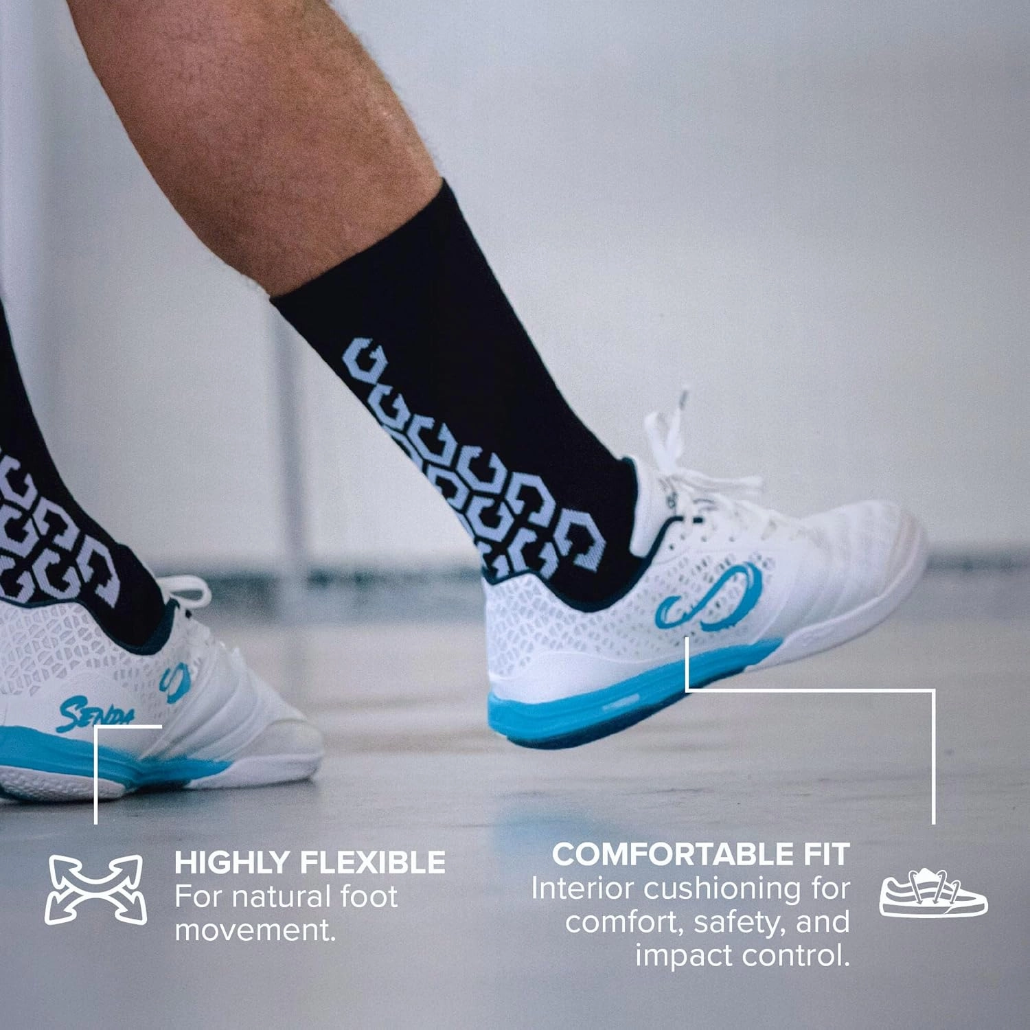 SENDA Ushuaia Pro 2.0 Indoor Soccer, Court, and Futsal Shoes, Unisex, Adult and Youth Sizes