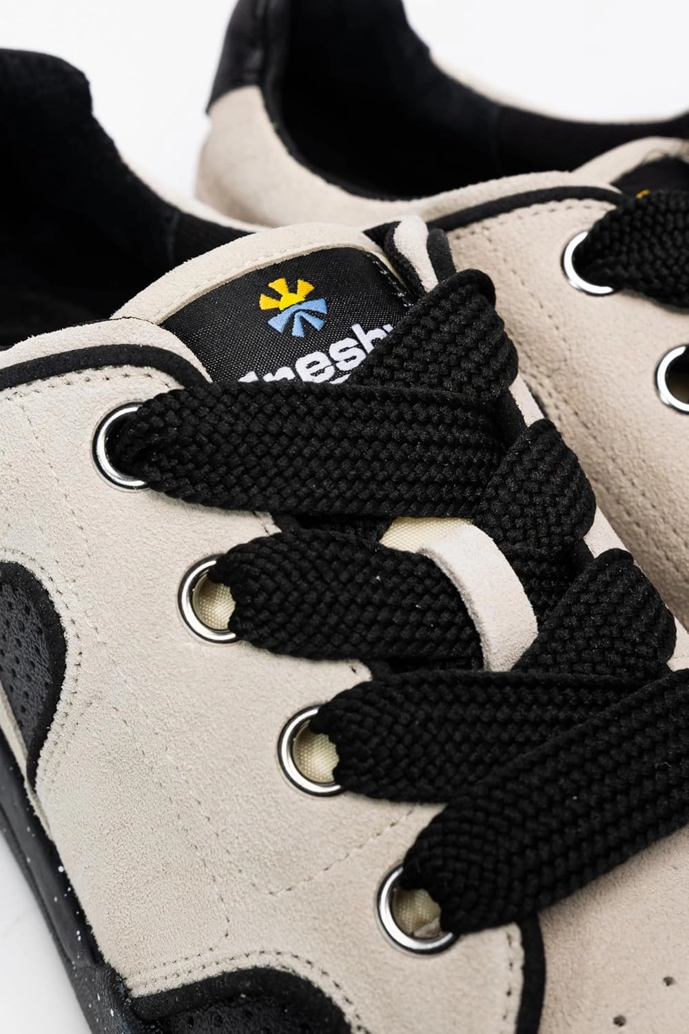 Steezy Durable Fashion Sneakers - Comfortable Everyday Sneakers and Lightweight Skate Shoes for Men and Women