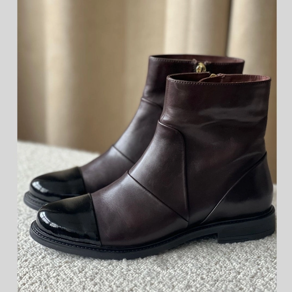 THE MAGIC BOOT - DARK BROWN W PATENT TOE