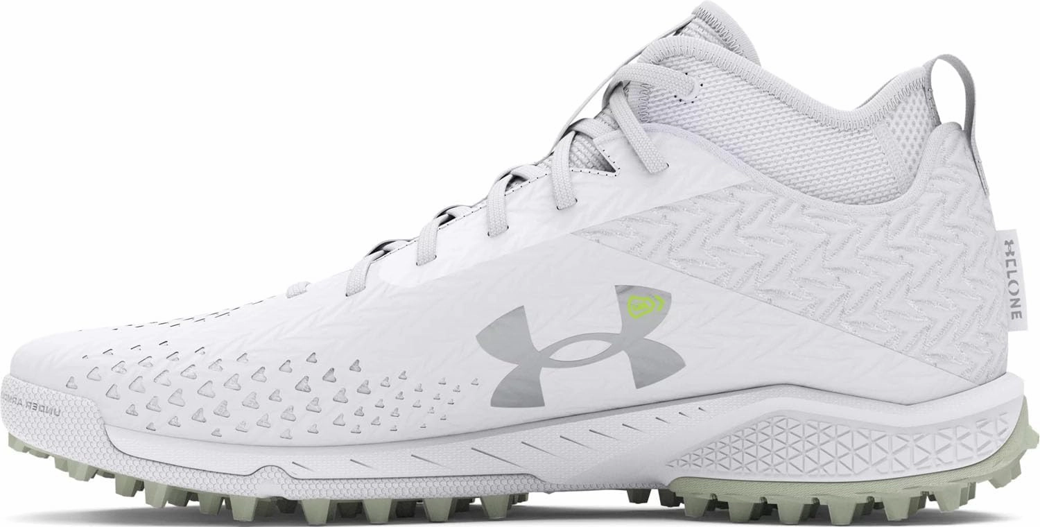 Under Armour - Unisex Spotlight Lax Turf Shoes, Color White (100), Size: 8 M US Mens / 9.5 M US Womens