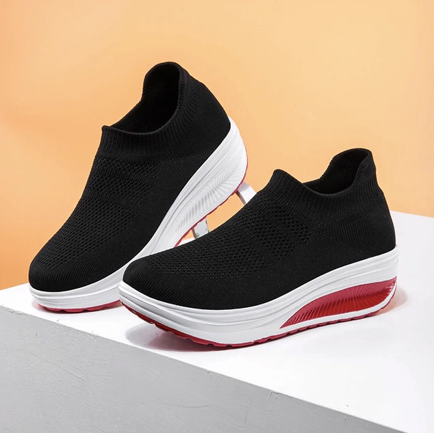 USS Shoes Aika Women's Platform Sneakers