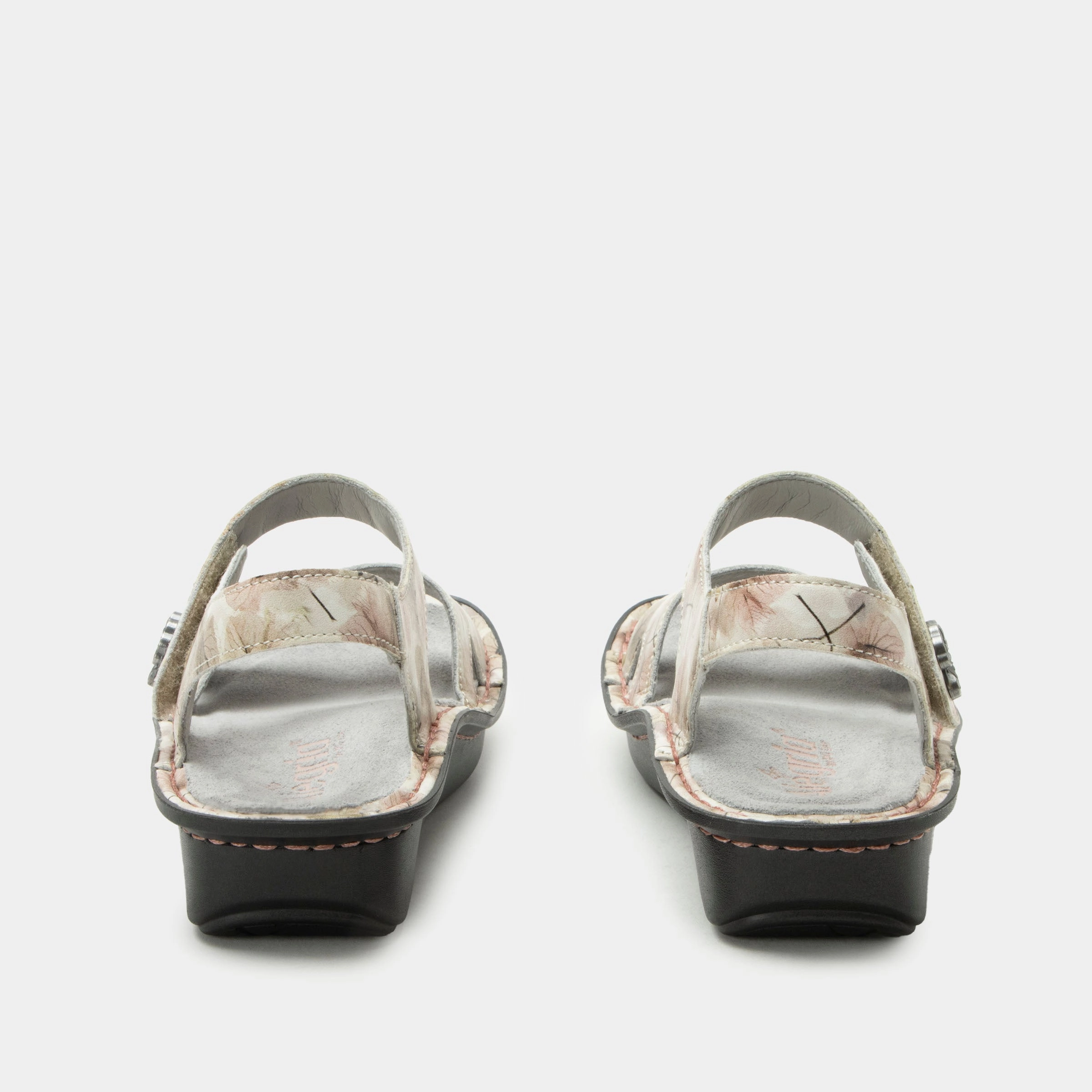 Vienna Soft As I Leaf You Sandal