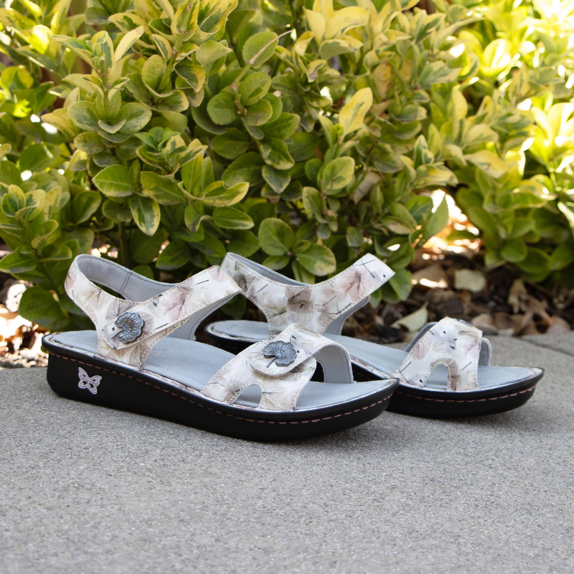 Vienna Soft As I Leaf You Sandal