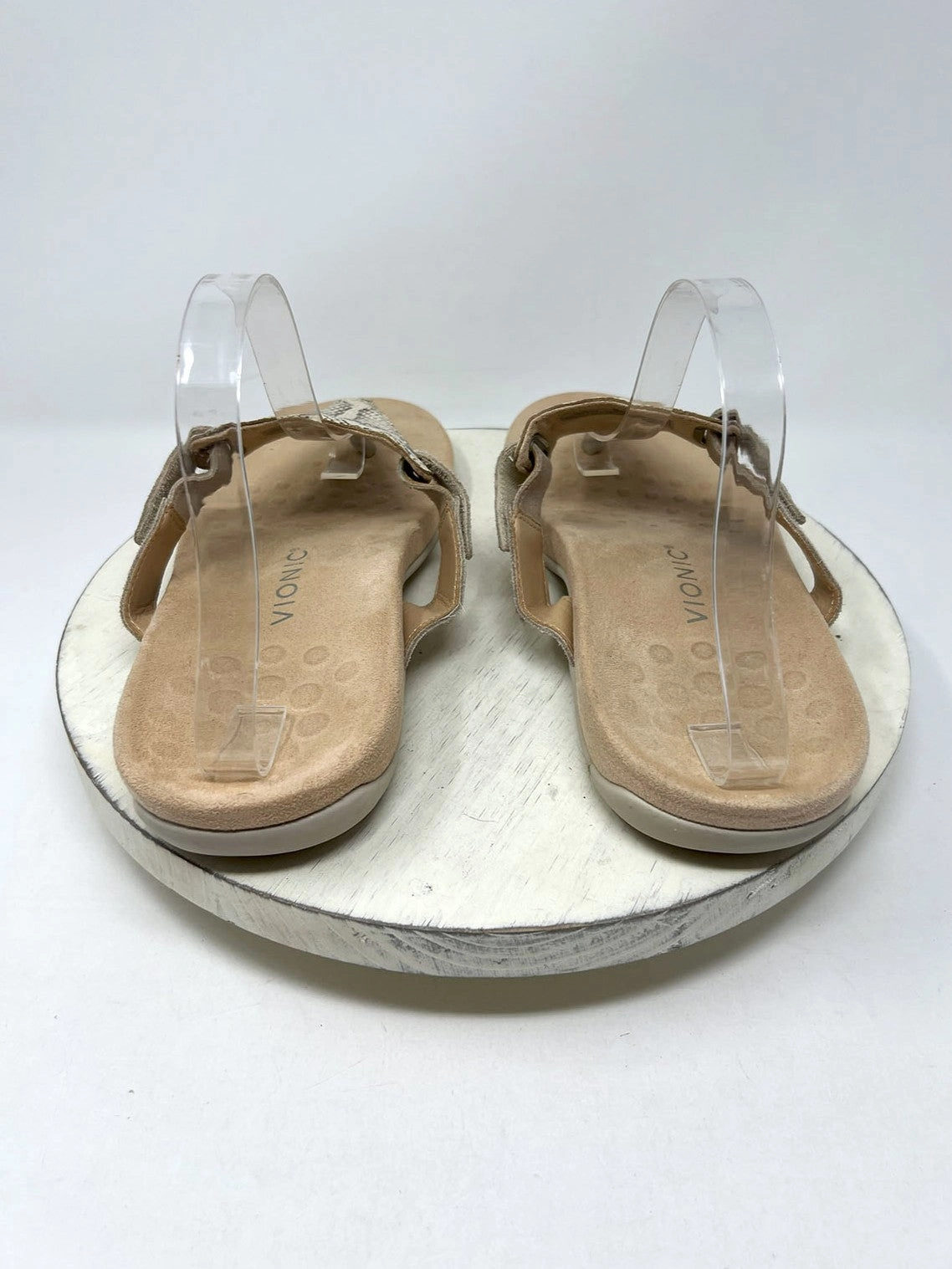 Vionic Size 12 Cream & Taupe Snakeskin Print Sandals
