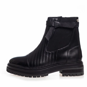 WHEN AUTUMN COMES - BLACK PATENT