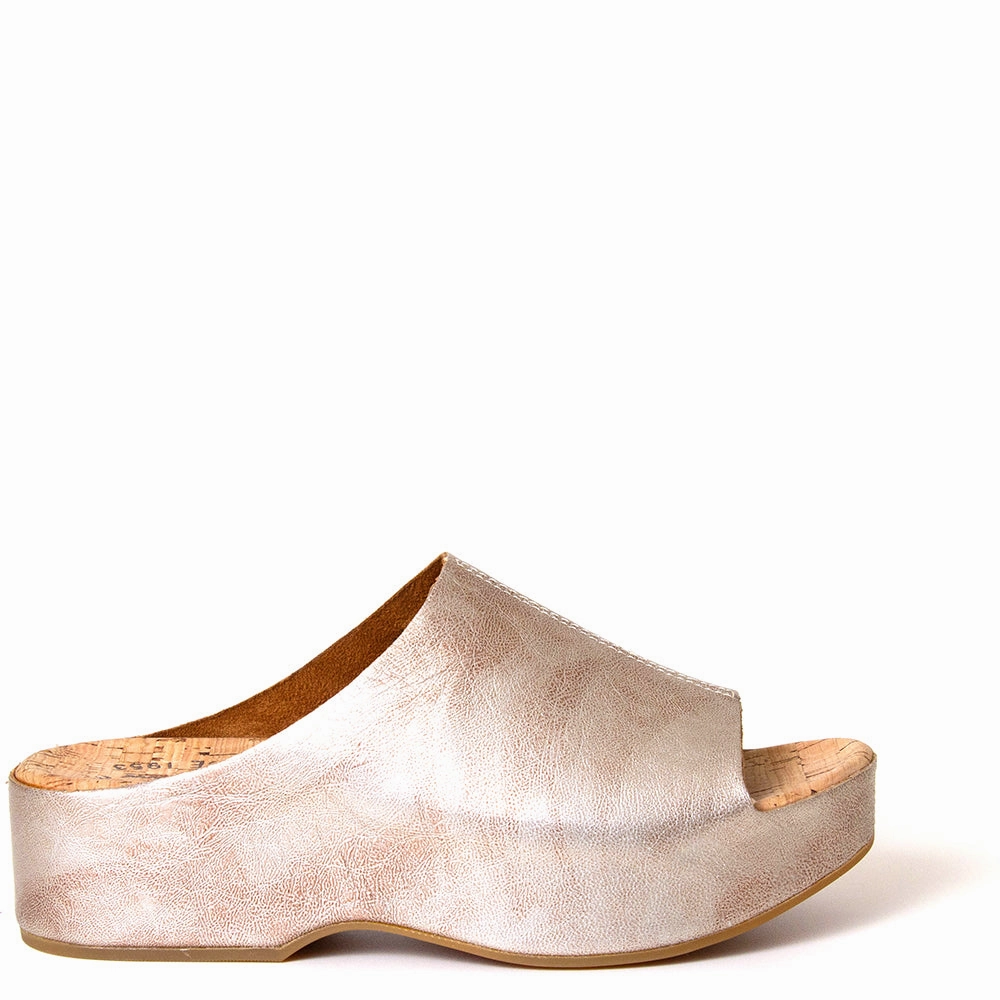 Yazmin Women's Platform Leather Sandal