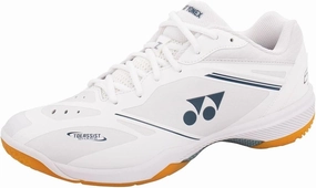 YONEX Women's 65 Z4 Badminton Shoes